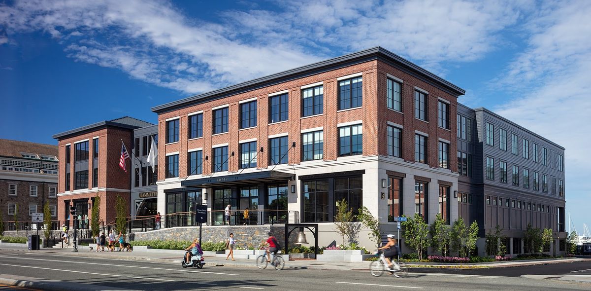 Hammetts Hotel — Newport Ri