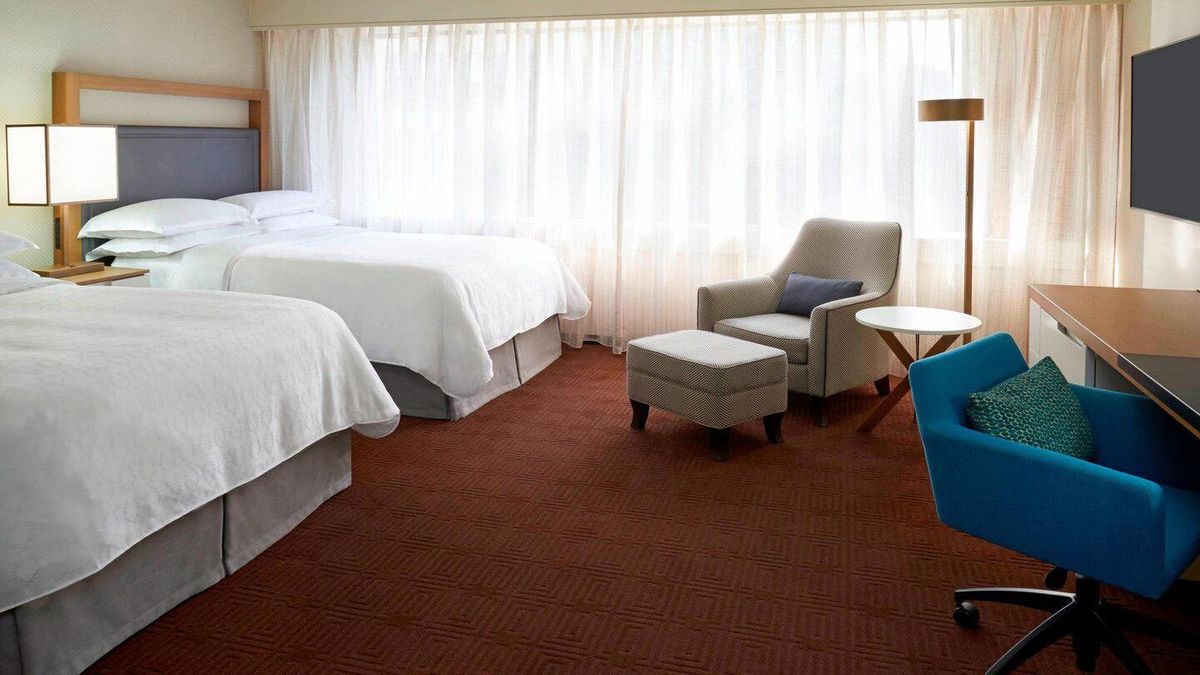 Sheraton Ottawa Hotel — Ottawa
