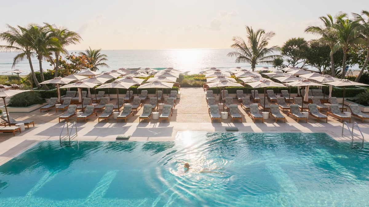 Four Seasons Resort Palm Beach — Palm Beach