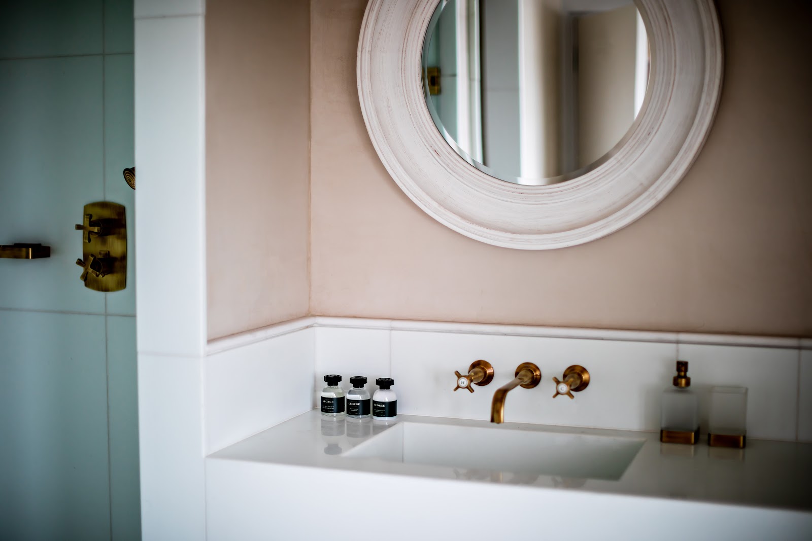 Monsieur George Hotel & Spa — Paris — additional view 3