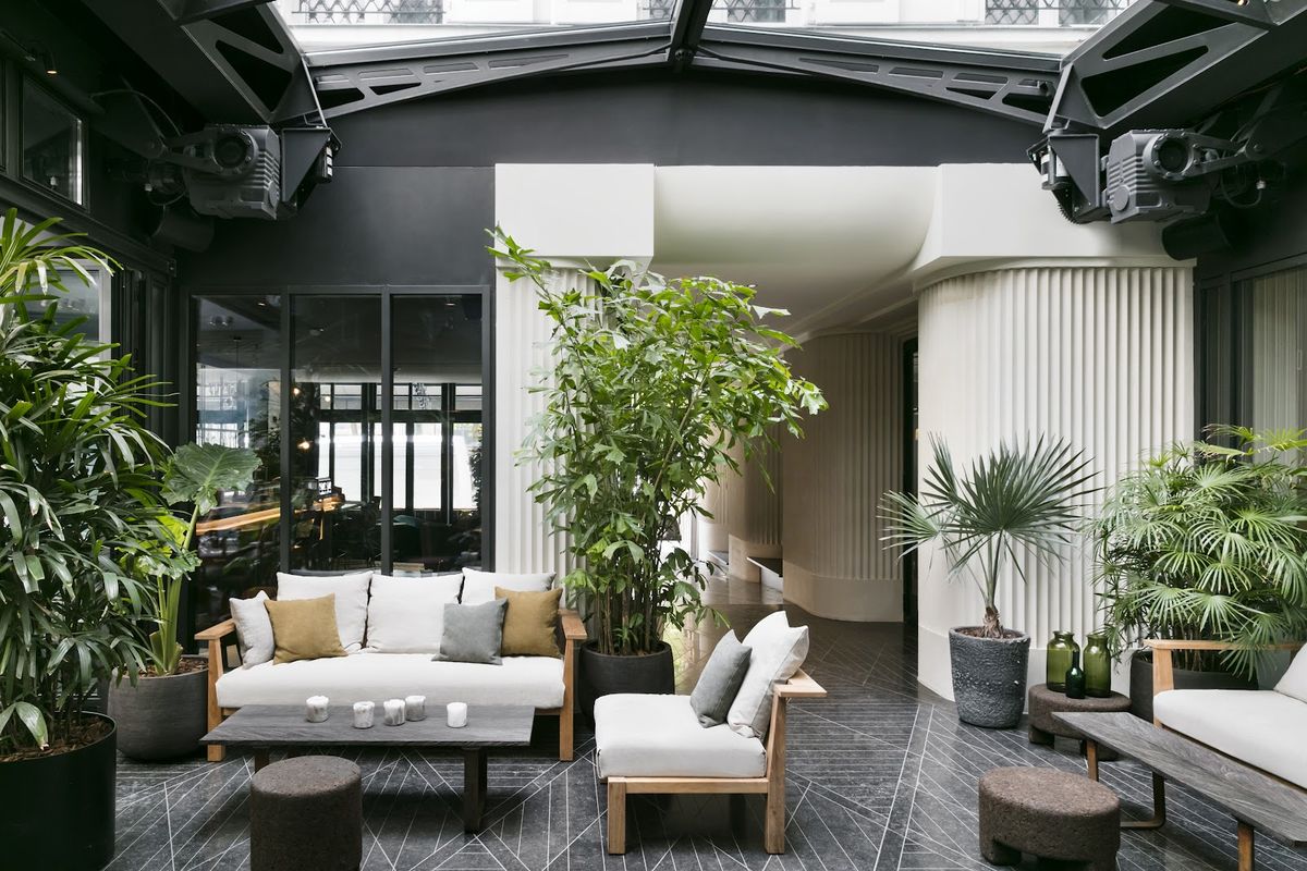 Hôtel National des Arts et Métiers — 64 rooms at 243 rue