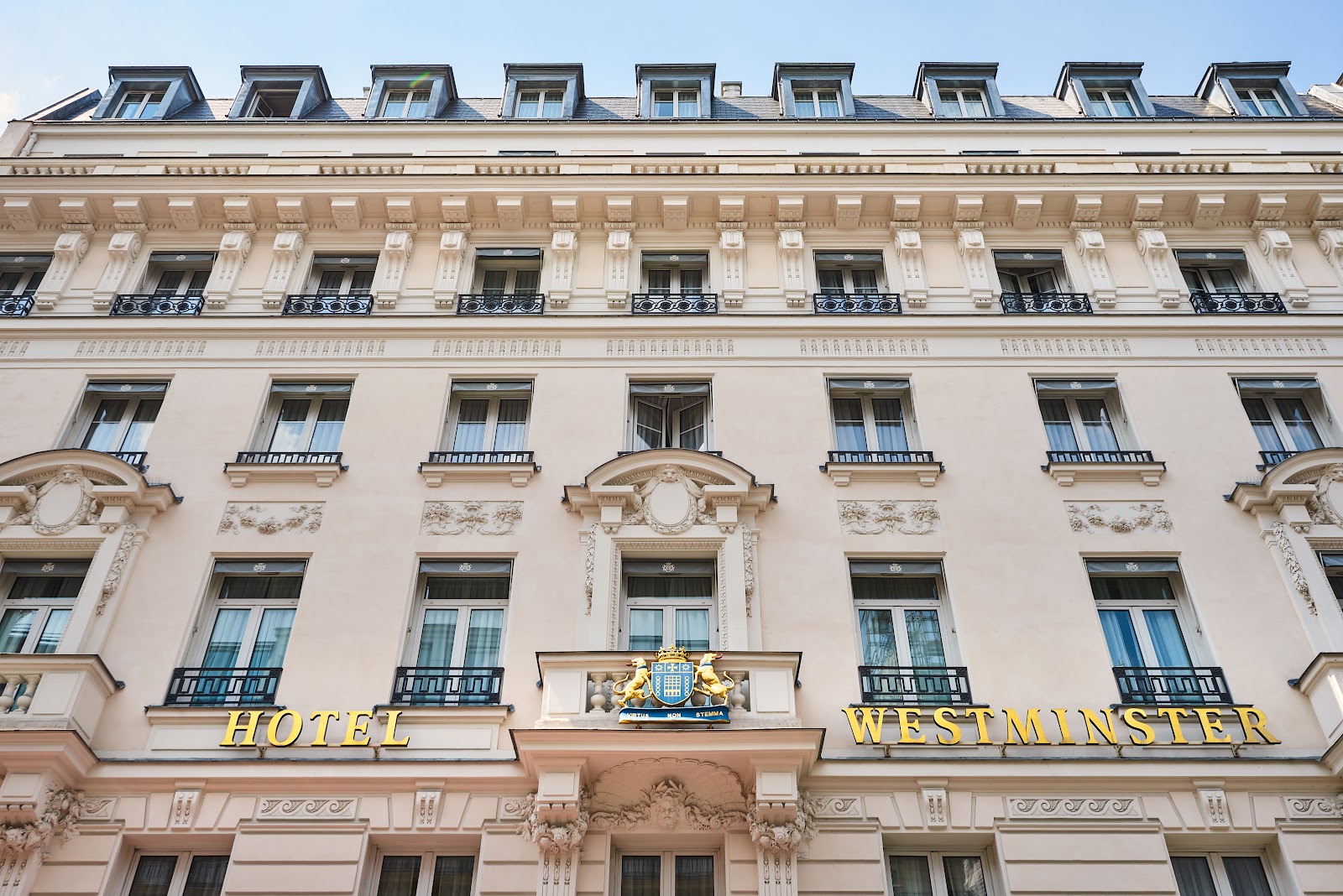 Hôtel Westminster Paris — 102-room 4-star heritage hotel on rue de la