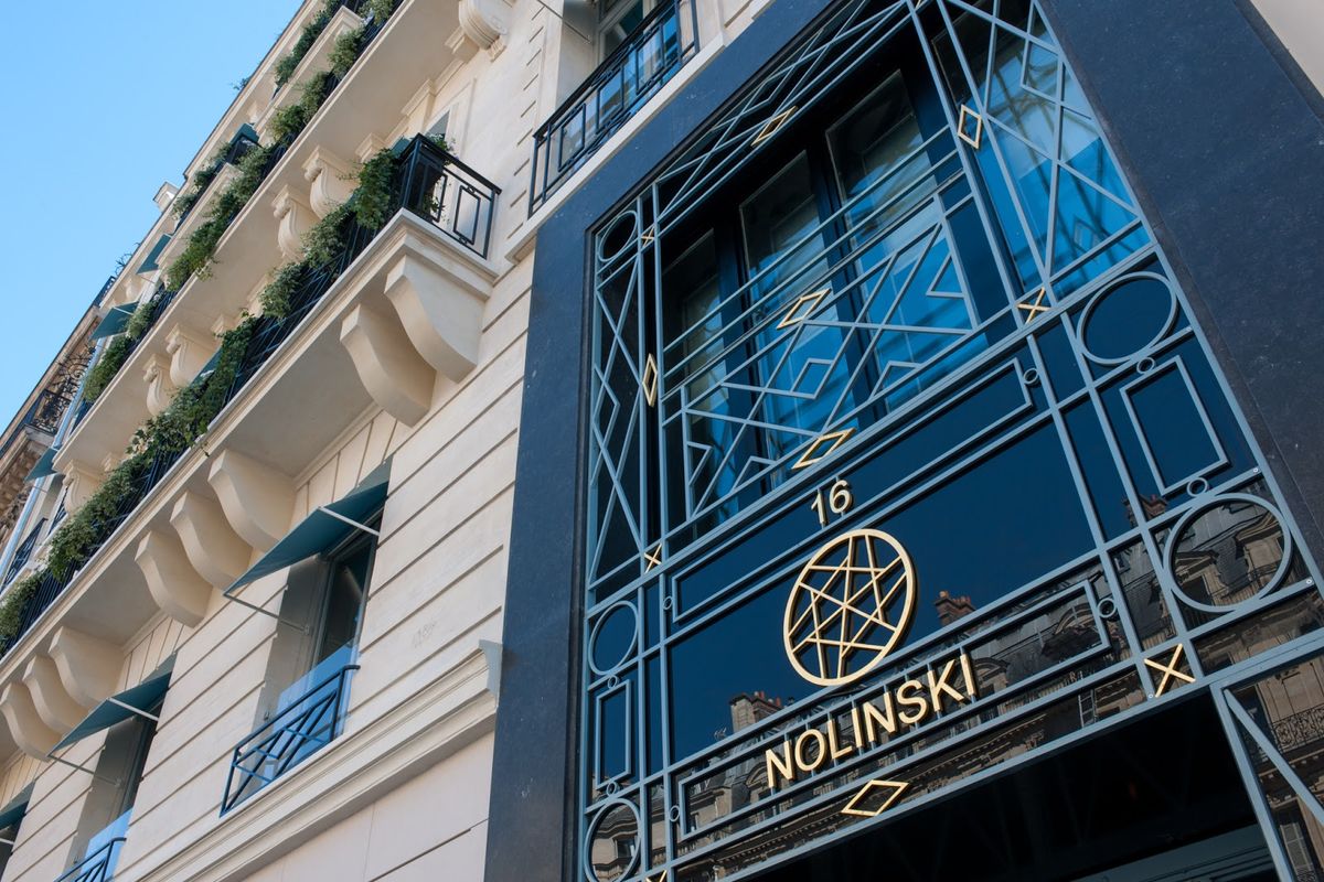 Nolinski Paris — Art Deco-inspired luxury suite on Avenue de l'Opéra between the Louvre and Opéra Garnier