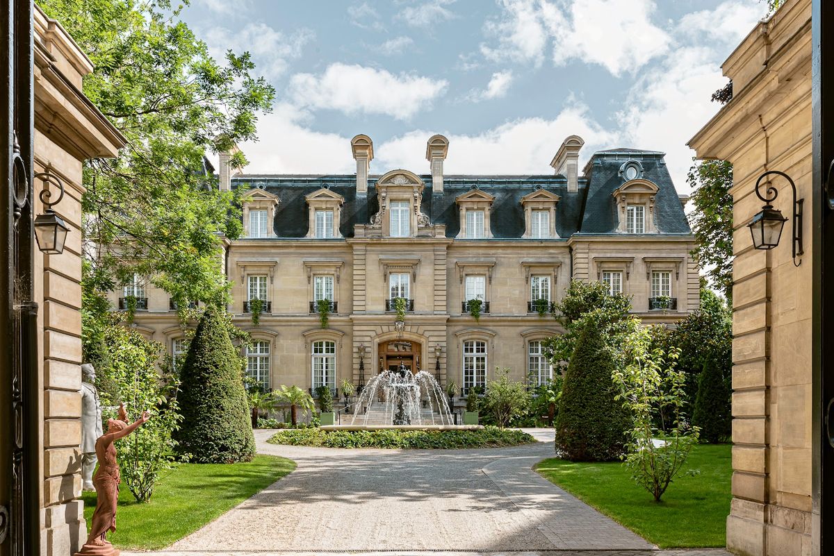 Saint James Paris — the only château-hôtel inside Paris, 1892 Henri Parent at place du Chancelier Adenauer, Relais & Châteaux