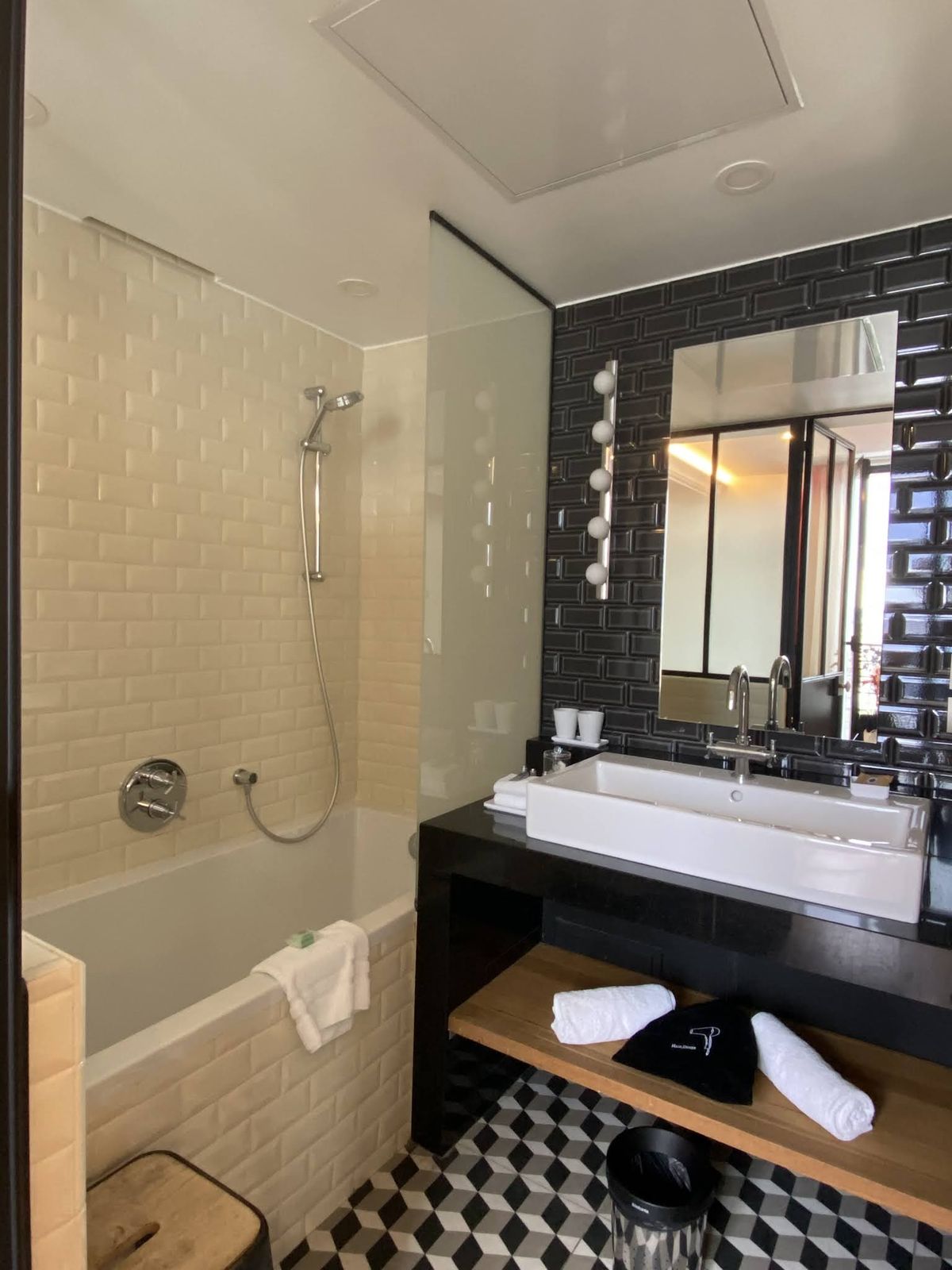 Terrass'' Hotel — paris — additional view 3