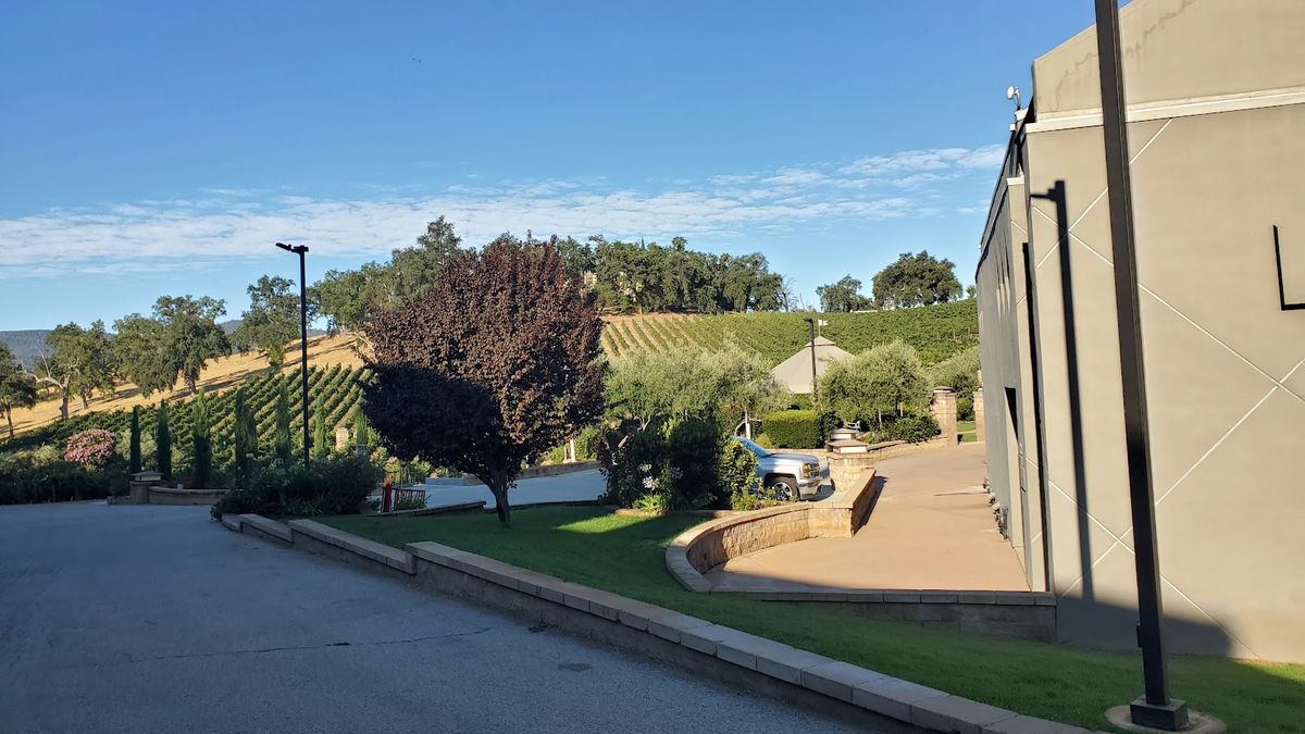 JUST Inn at Justin Vineyards — Paso Robles
