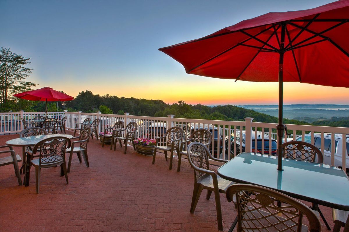Holiday Inn Express Petoskey — Petoskey