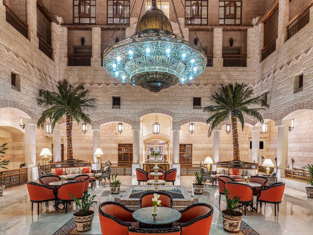 Petra luxury hotels