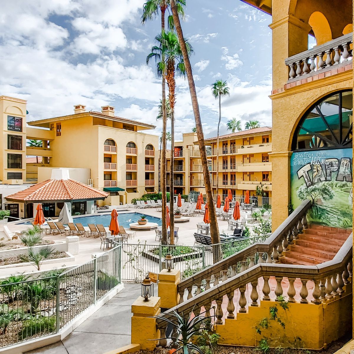 Pointe Hilton Tapatio Cliffs Resort — all-suite resort built into the cliffs of the Phoenix Mountain Preserve, North Phoenix