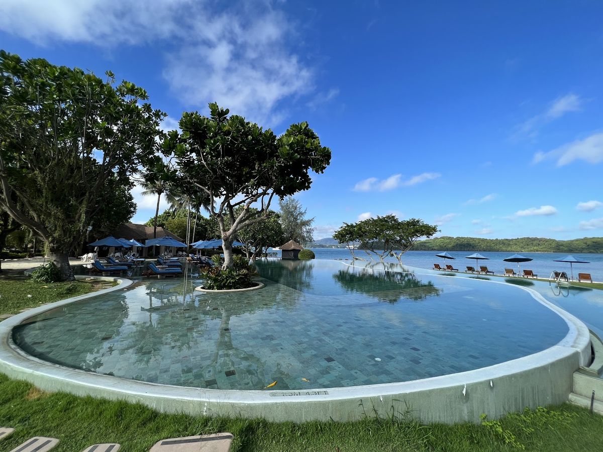 The Naka Island, A Luxury Collection Resort & Spa — Naka Yai Island — additional view 3