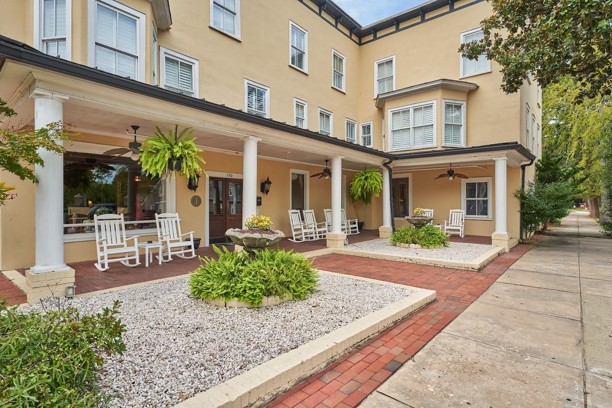 The Jefferson Inn — Pinehurst