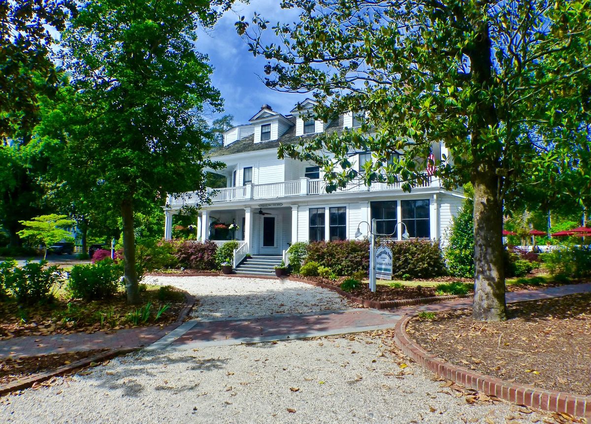 The Magnolia Inn — Pinehurst