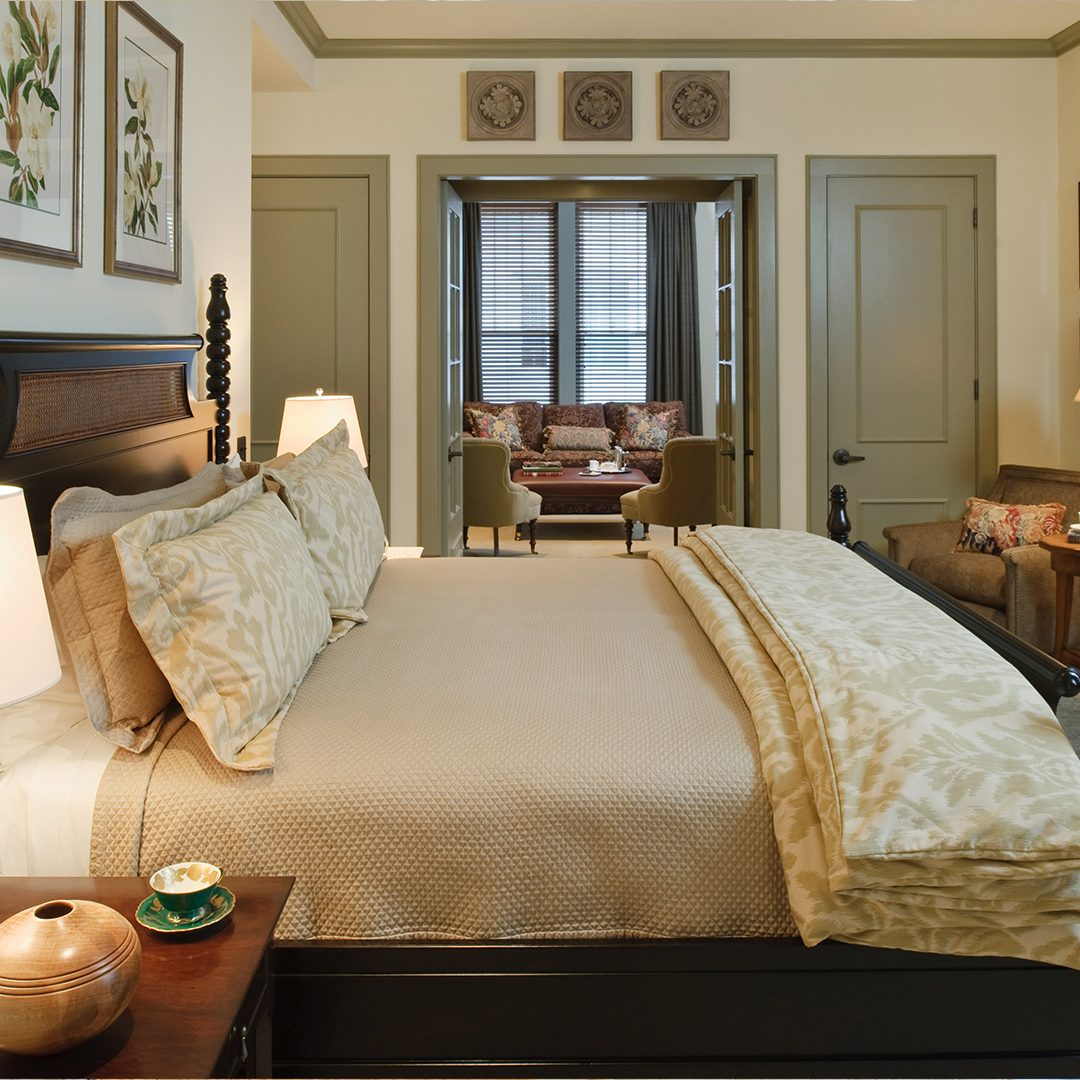 The Carolina Hotel Pinehurst — 230-key 1901 four-storey Victorian-Revival Queen of the