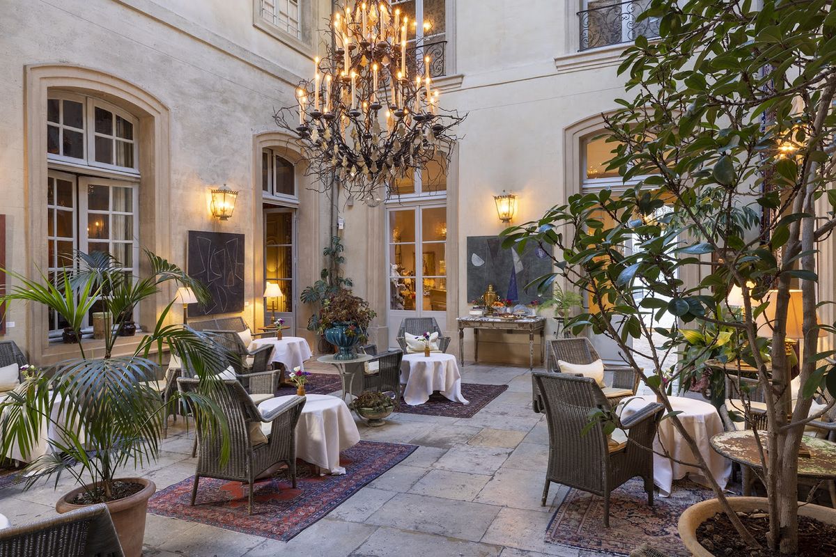 Hôtel La Mirande — Provence
