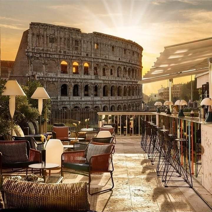 Palazzo Manfredi — Rome