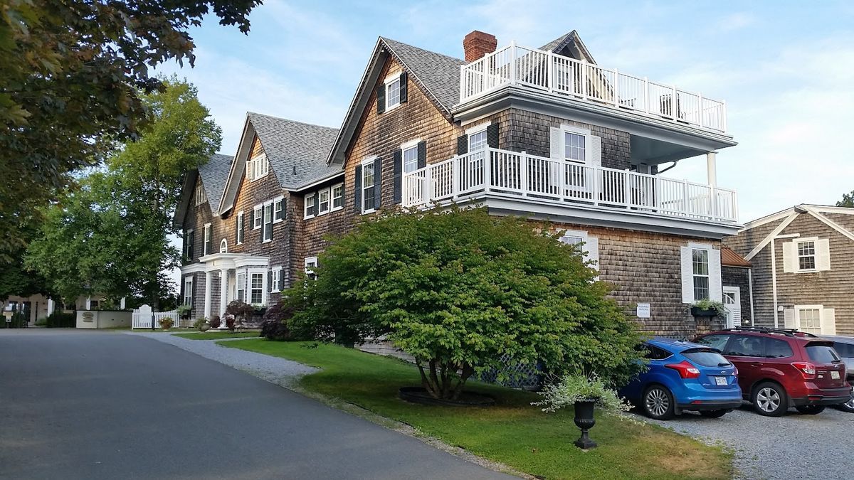 Kingsbrae Arms — Saint Andrews Nb