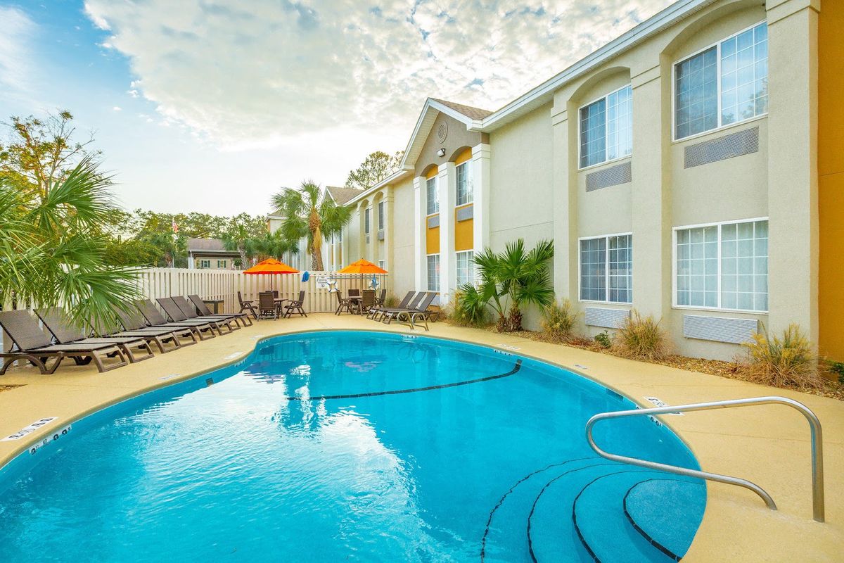 Holiday Inn Express St. Simons Island — Saint Simons