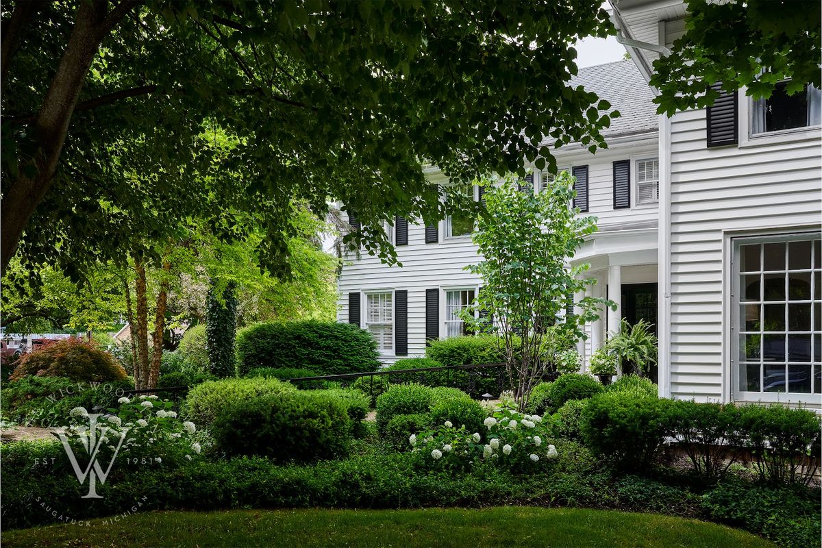 Saugatuck luxury hotels
