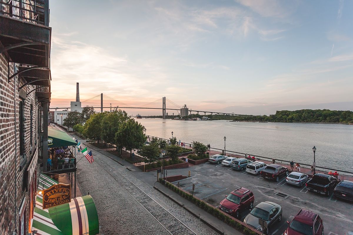 Cotton Sail Hotel — Savannah