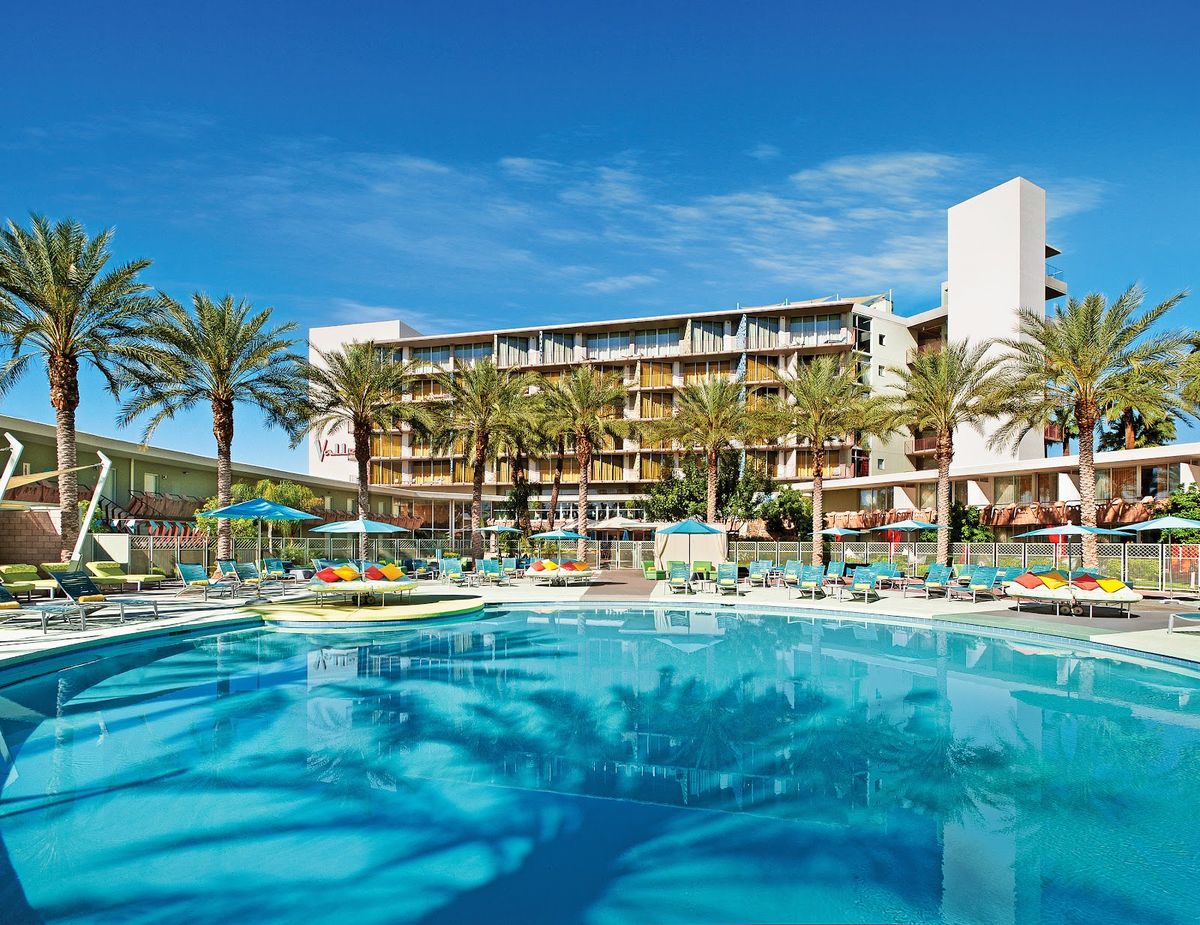 Hotel Valley Ho Scottsdale — 1956 Mid-Century Modern boutique hotel Old Town