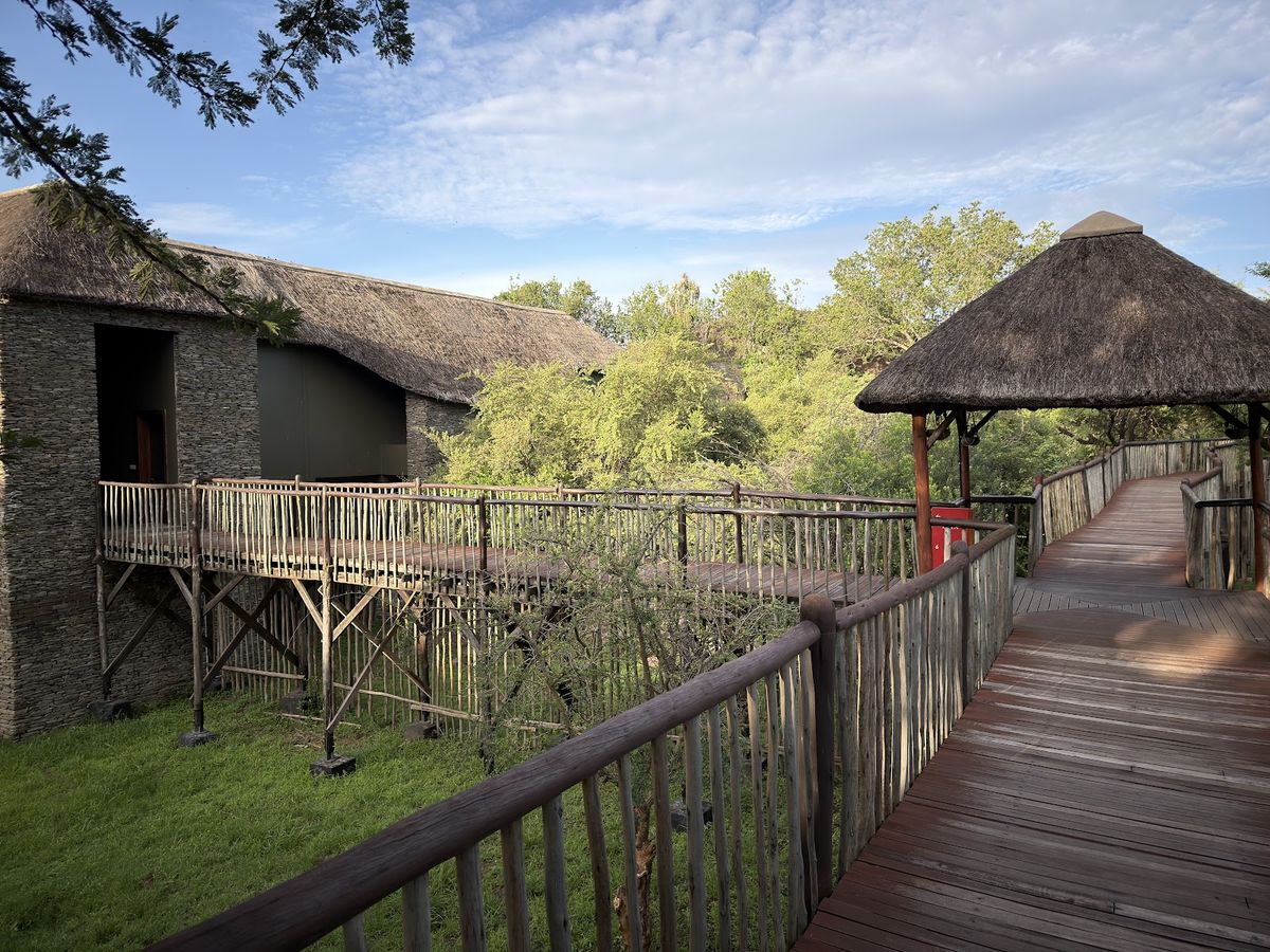 Four Seasons Safari Lodge Serengeti — Serengeti
