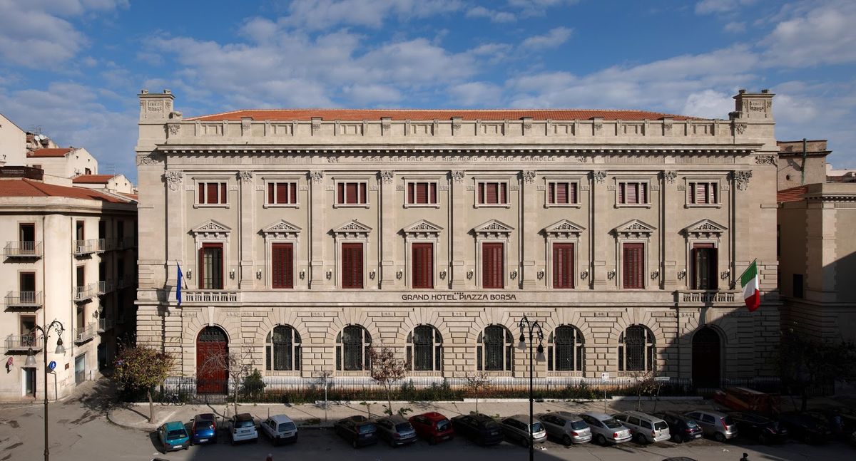 Grand Hotel Piazza Borsa — Sicily