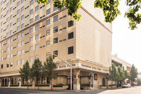 The Davenport Tower — Spokane