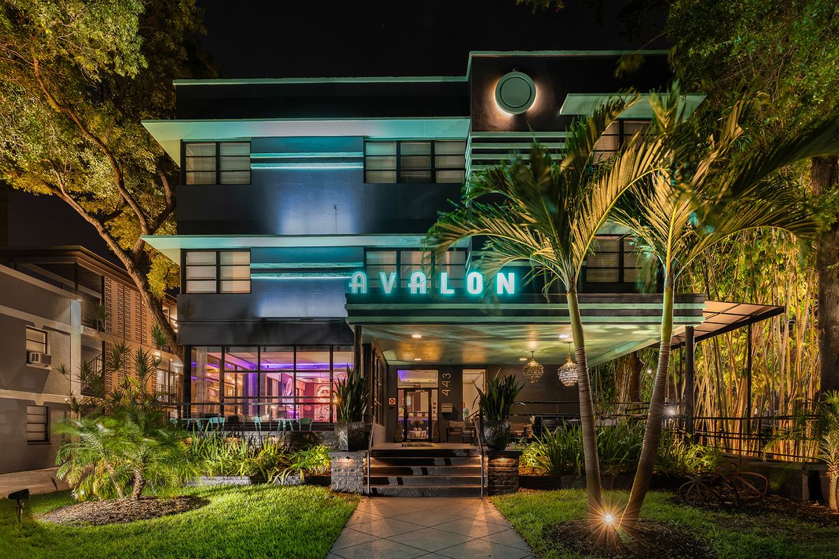 The Avalon Hotel — St Petersburg
