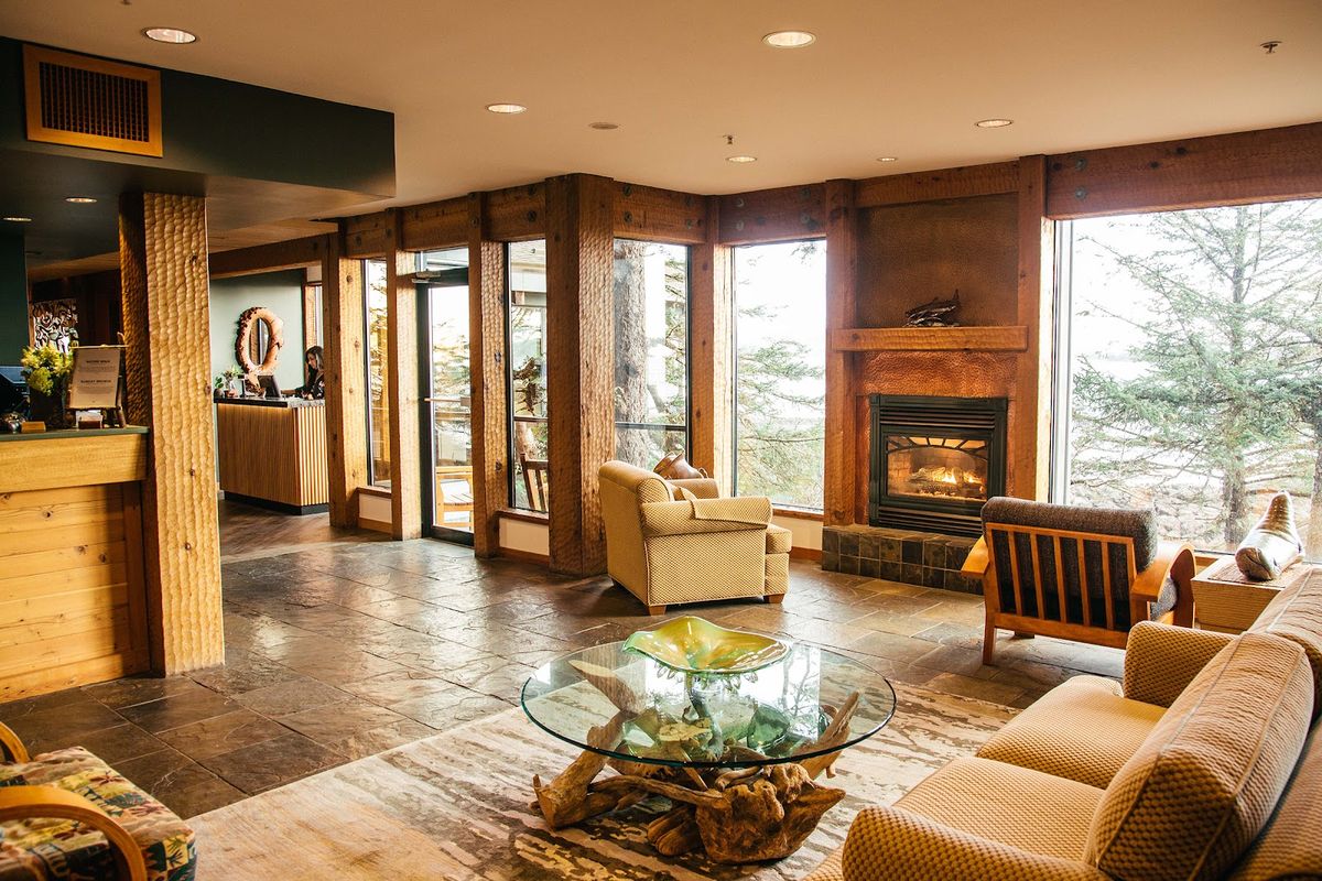 Wickaninnish Inn — Tofino — additional view 4
