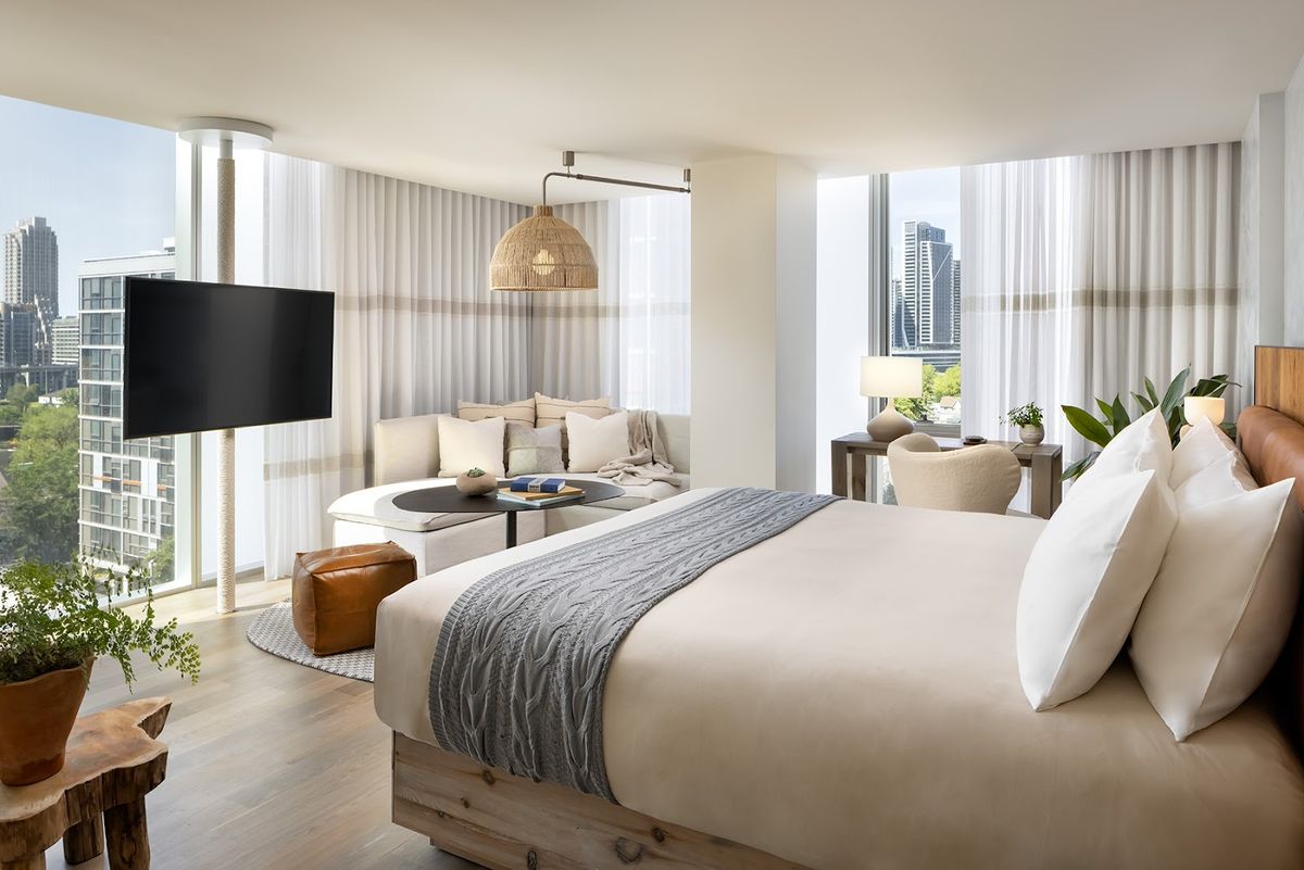 1 Hotel Toronto — Toronto — additional view 2