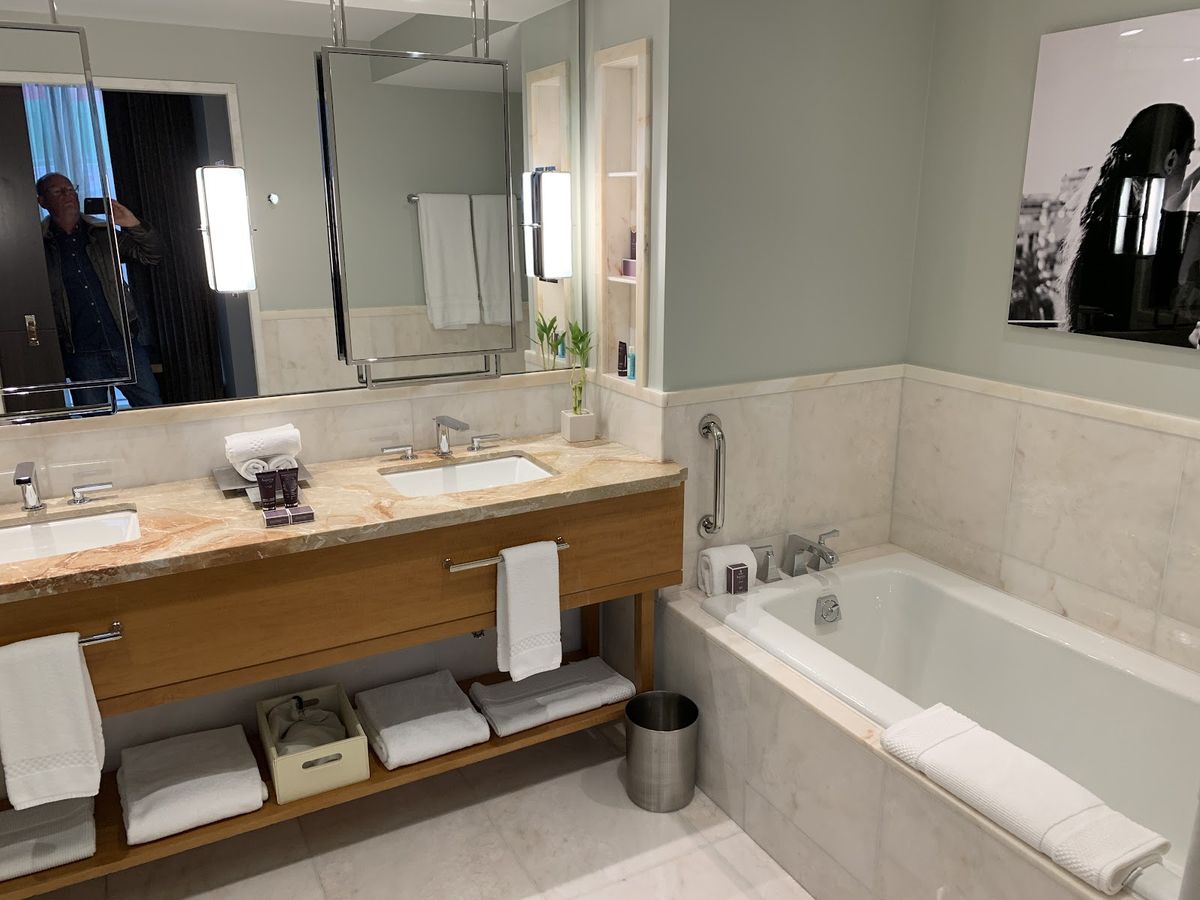 The Ritz-Carlton, Toronto — Toronto — additional view 4