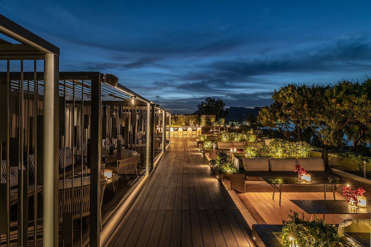 Aurika Udaipur Lemon Tree Premier — newly opened five star hotel on outskirts of Udaipur with 144 rooms, multiple restaurants and contemporary design