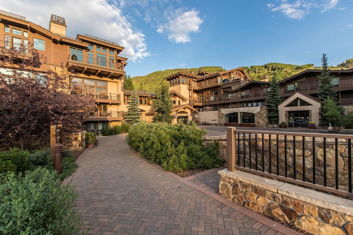 Manor Vail Lodge — Vail