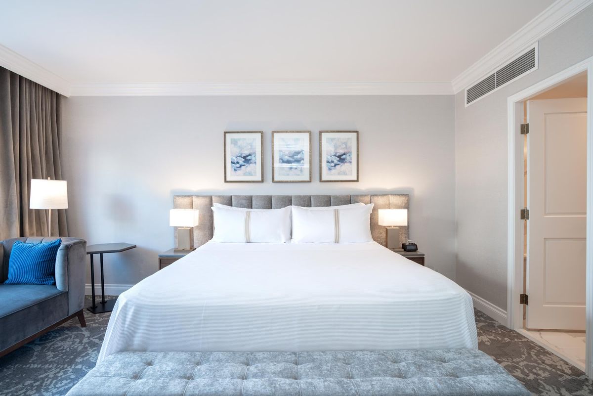 Sutton Place Hotel Vancouver — Vancouver — additional view 2