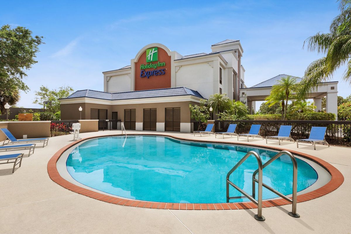 Holiday Inn Express Vero Beach — Vero Beach