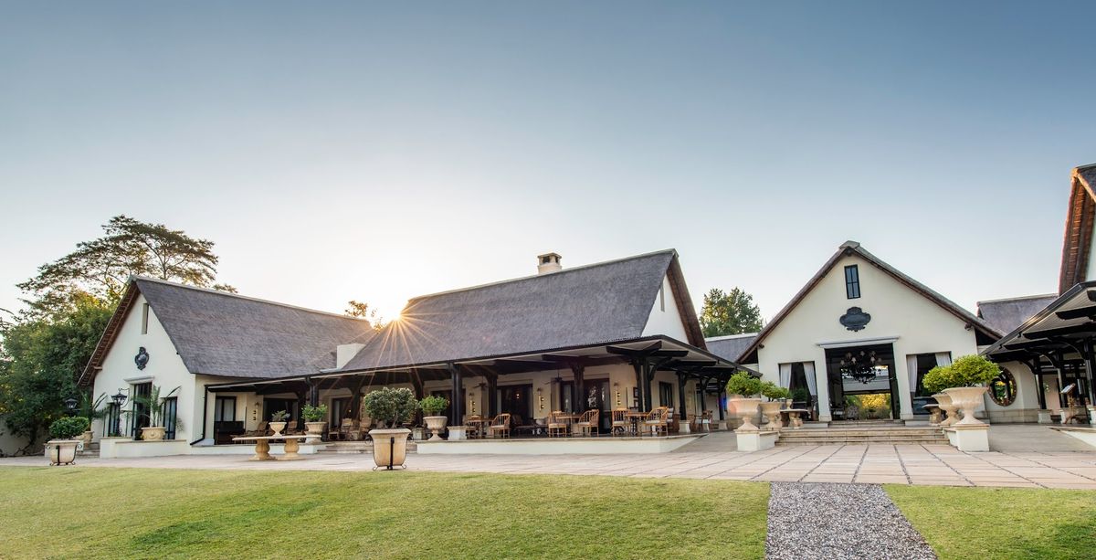 Victoria Falls luxury hotels