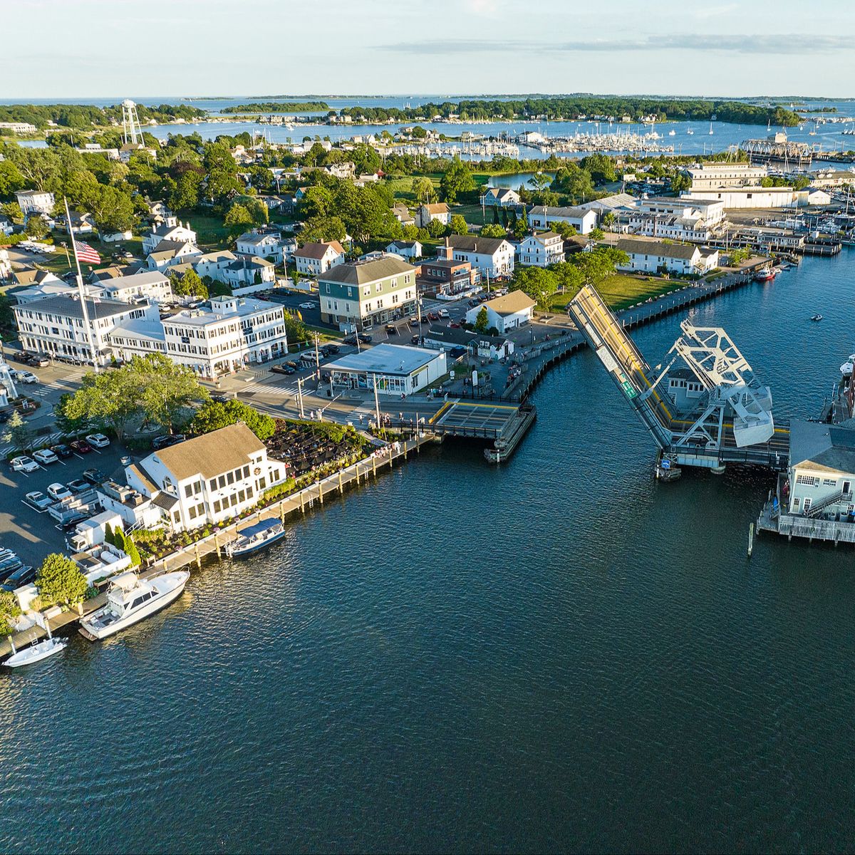 The Whaler's Inn Mystic — Watch Hill