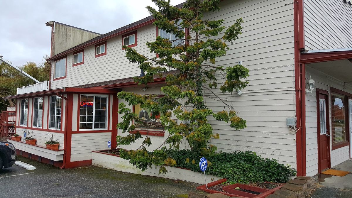 Tyee Hotel — Whidbey Island