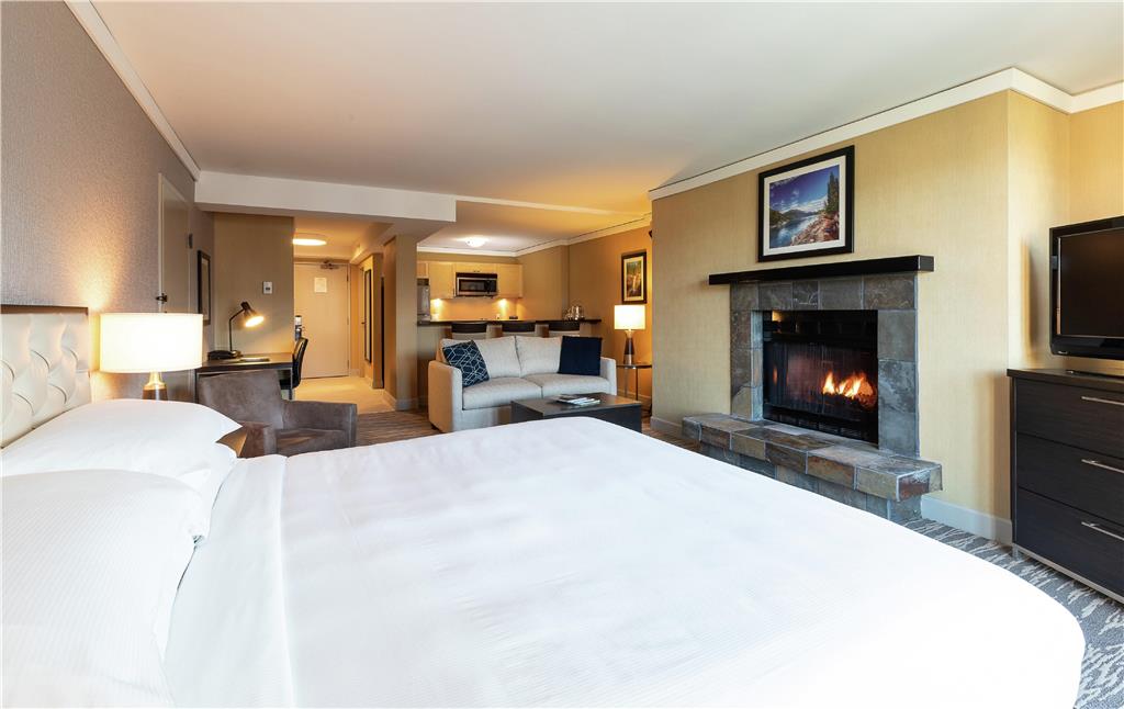 Hilton Whistler Resort & Spa — Whistler — additional view 2