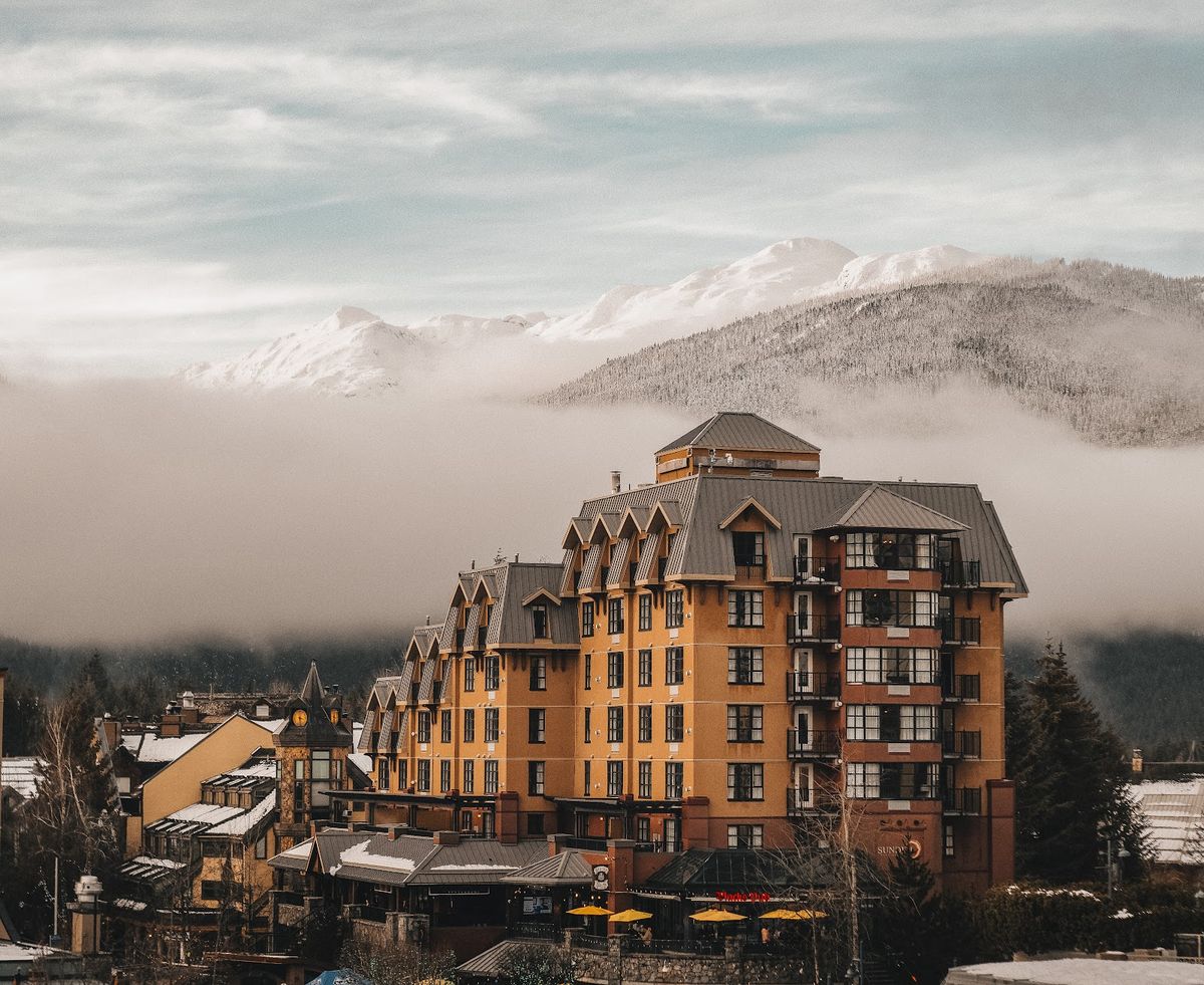 Sundial Hotel — Whistler