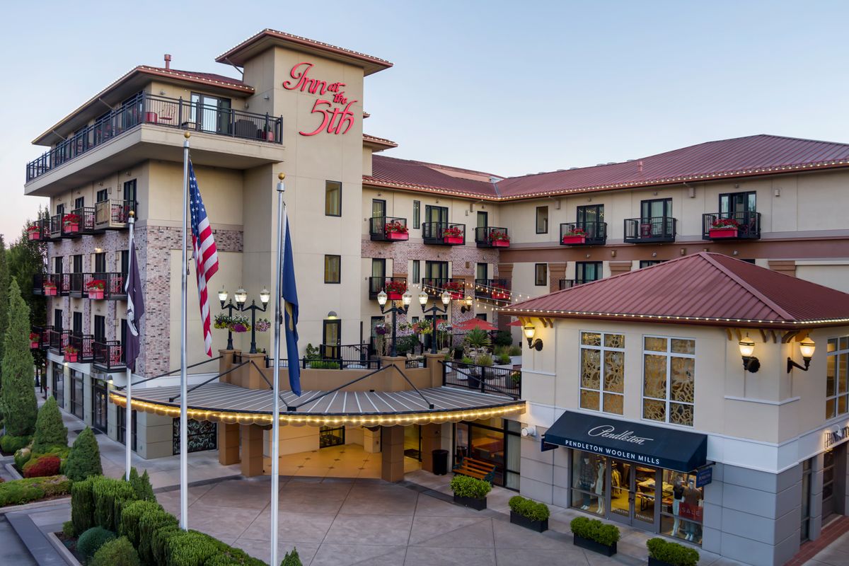 Inn at the 5th — Willamette Valley
